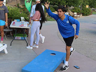 cornhole game