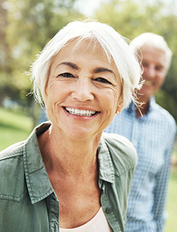 woman-green-shirt.jpg