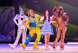Wizard of Oz performers group shot