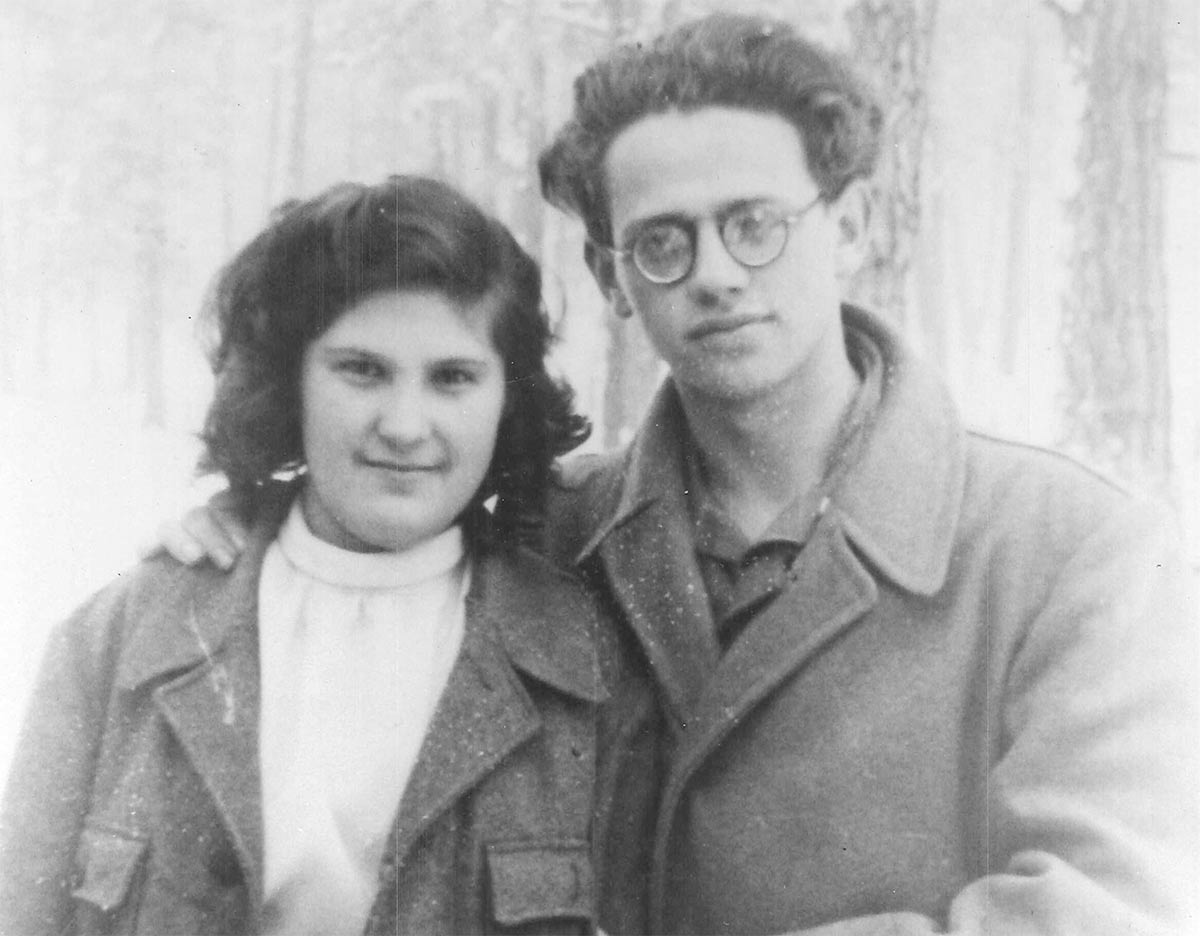 Esther Roth Basch and husband Joseph Basch in 1945